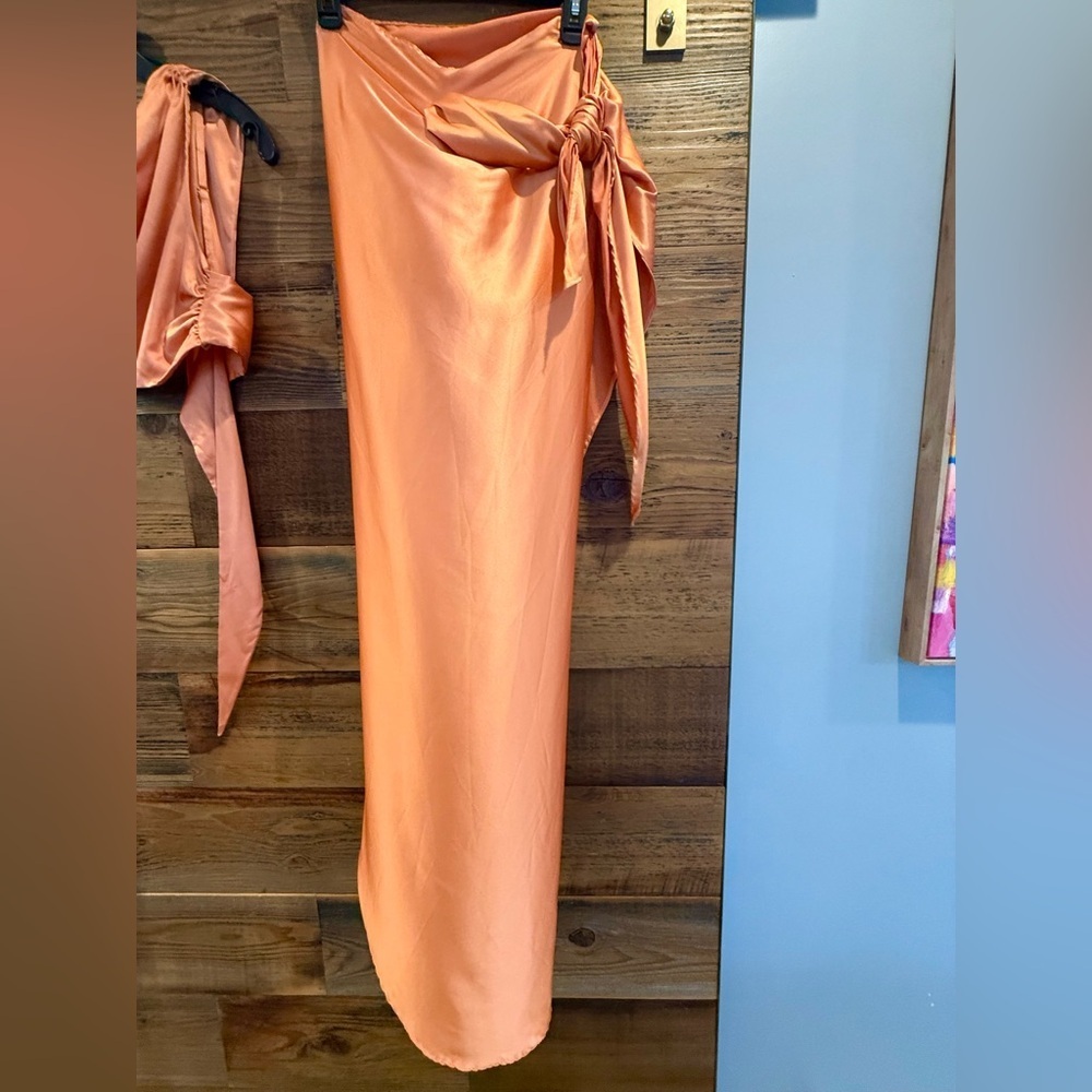 Baobab Collection Marea 2pc Set Asymmetrical Set in Orange “Luz” NWT - Picture 16 of 16